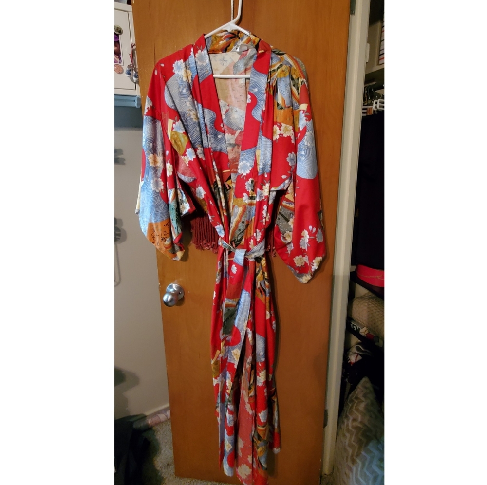 Vintage Authentic Ichiban Japanese Kimono